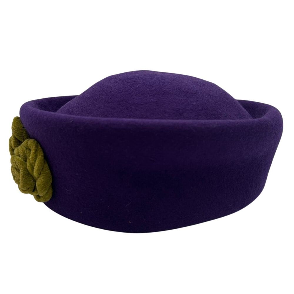 Vintage 80s Purple Wool Felt Pillbox Hat Olive Velvet Rosette Flowers 56cm Sz M - Picture 6 of 13